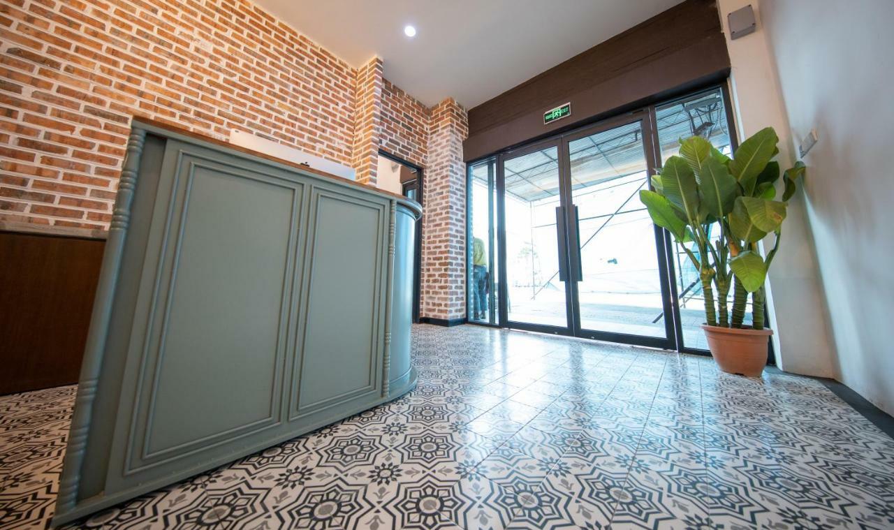 Carnarvon Suites By Reunion George Town Extérieur photo